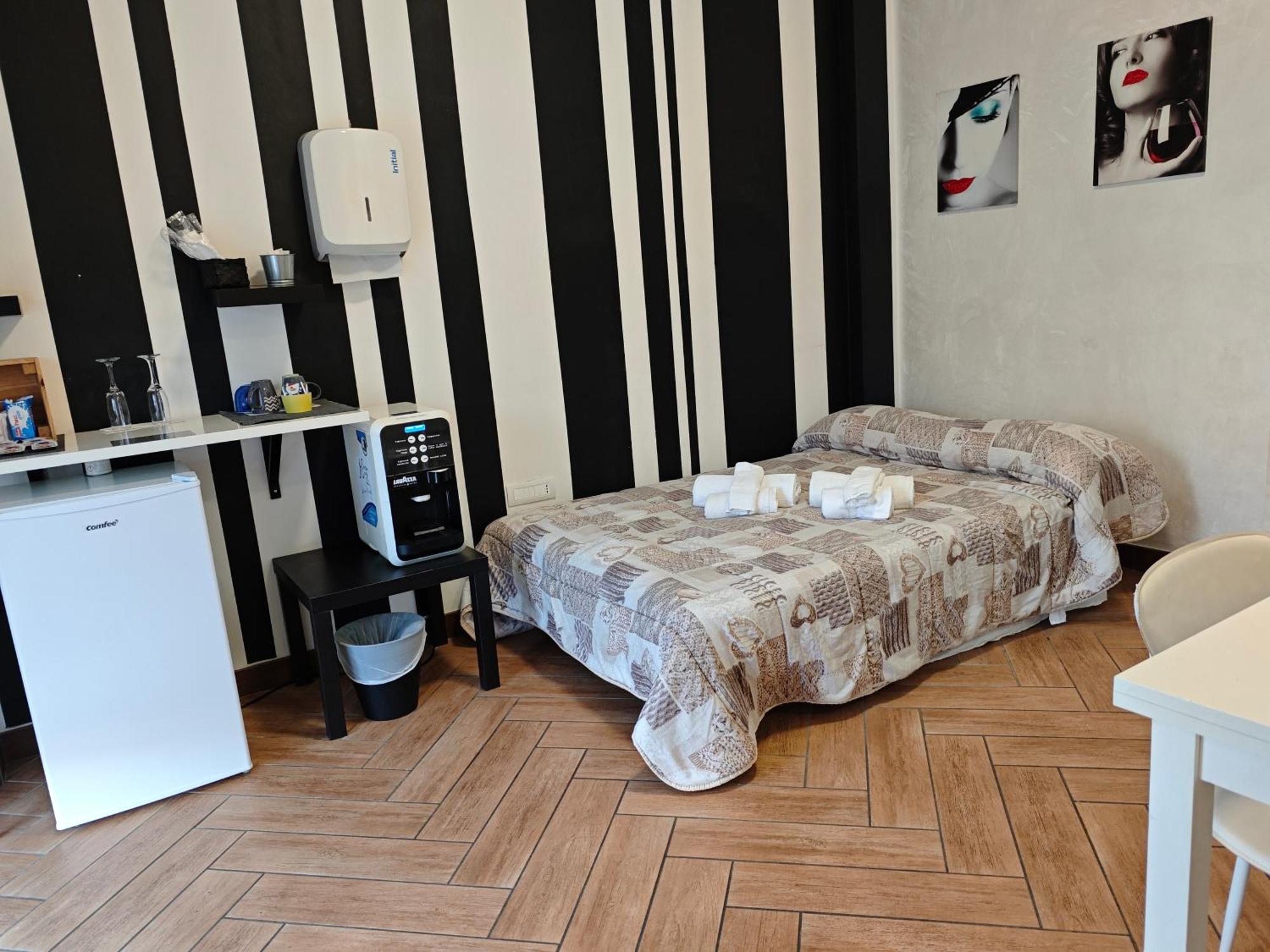 Cuscino E Cornetto Bed & Breakfast Salerno Exterior photo